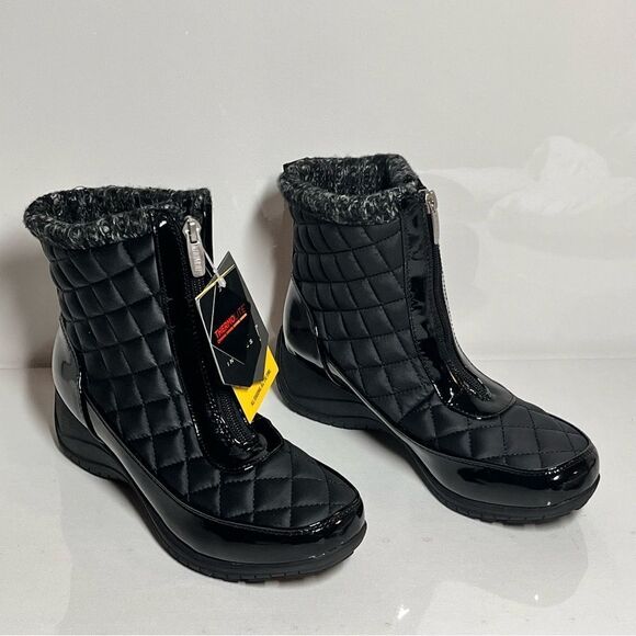 Khombu Megan Waterproof Front-Zip Winter Boots - Picture 2 of 6